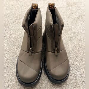 TOMS Women's, Mallow Puffer Boot